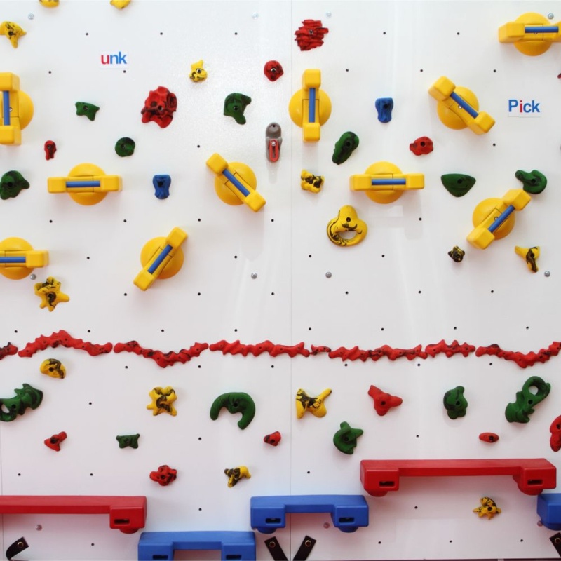 Adaptive Traverse Climbing Wall Package - 8' High